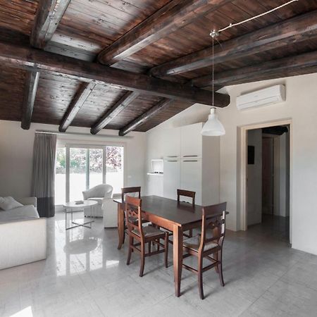Гостевой дом Liscia Country Relais Сант'Антонио-ди-Галлура Экстерьер фото