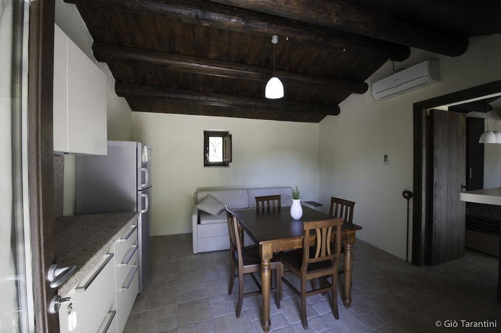 Гостевой дом Liscia Country Relais Сант'Антонио-ди-Галлура Экстерьер фото